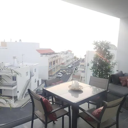 Naos * Puerto De Naos